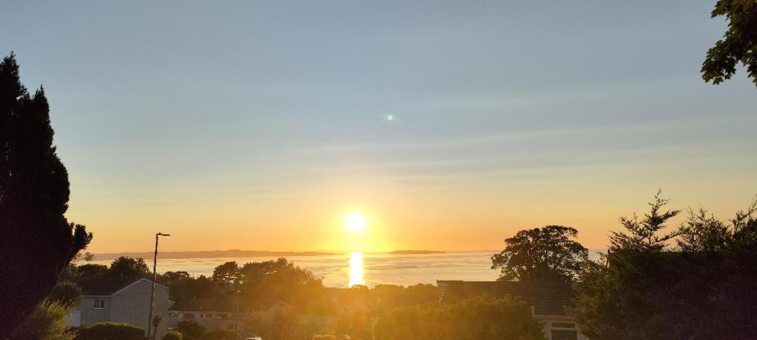 Fantastic Sea Views At Century'S Old Alma'S Cottage - Sleeps Up To 8 Guests Penmaen-mawr Esterno foto
