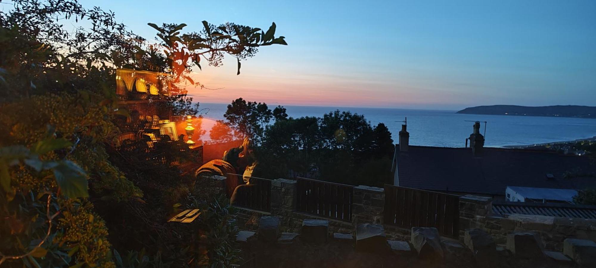 Fantastic Sea Views At Century'S Old Alma'S Cottage - Sleeps Up To 8 Guests Penmaen-mawr Esterno foto