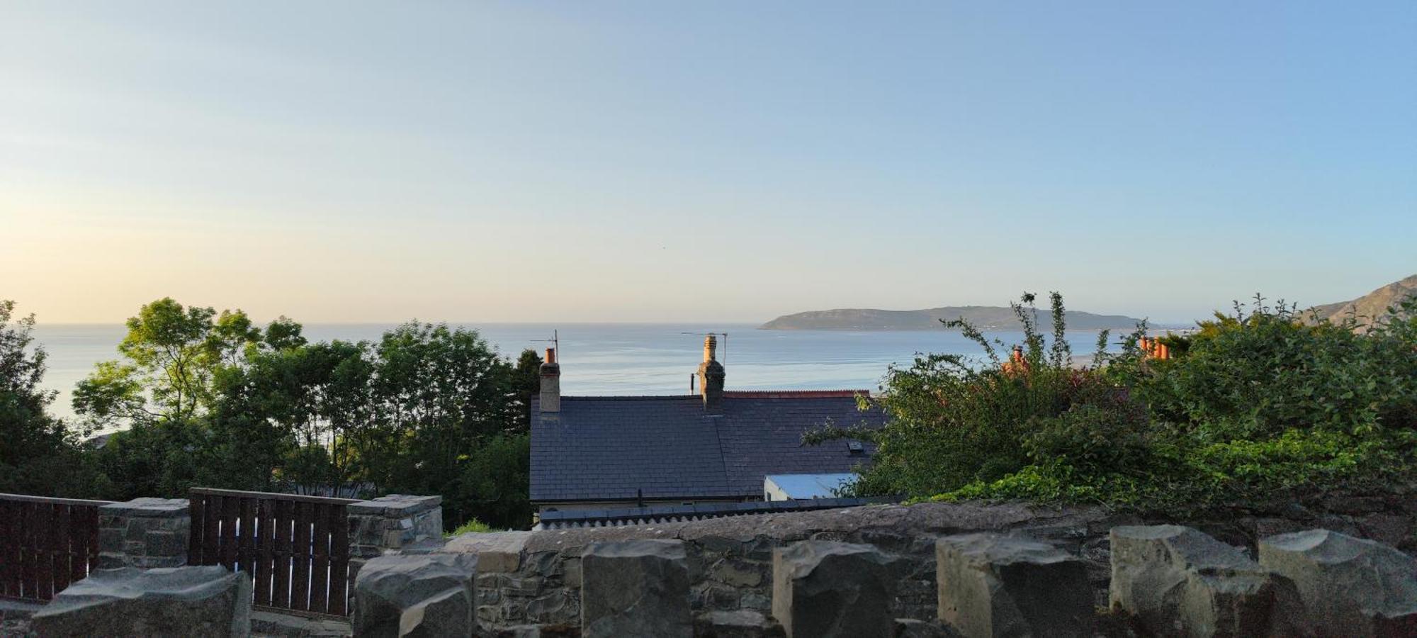 Fantastic Sea Views At Century'S Old Alma'S Cottage - Sleeps Up To 8 Guests Penmaen-mawr Esterno foto