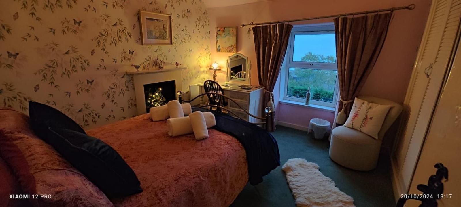 Fantastic Sea Views At Century'S Old Alma'S Cottage - Sleeps Up To 8 Guests Penmaen-mawr Esterno foto